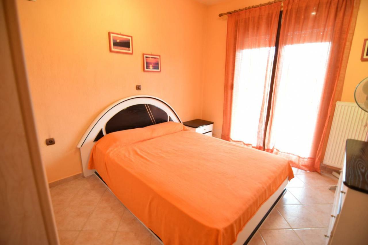 Holiday Villa Vee نيا سكيوني المظهر الخارجي الصورة