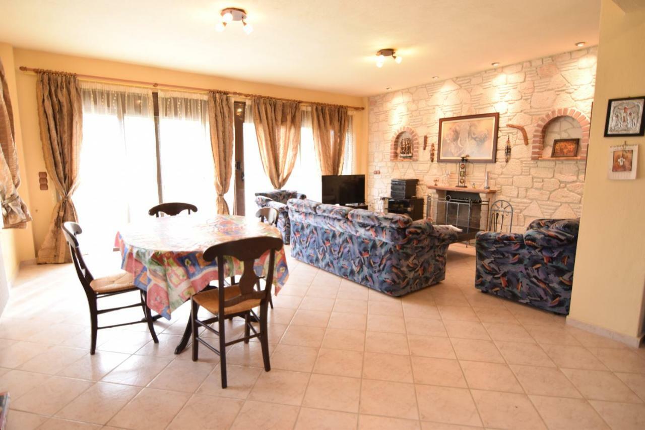 Holiday Villa Vee نيا سكيوني المظهر الخارجي الصورة